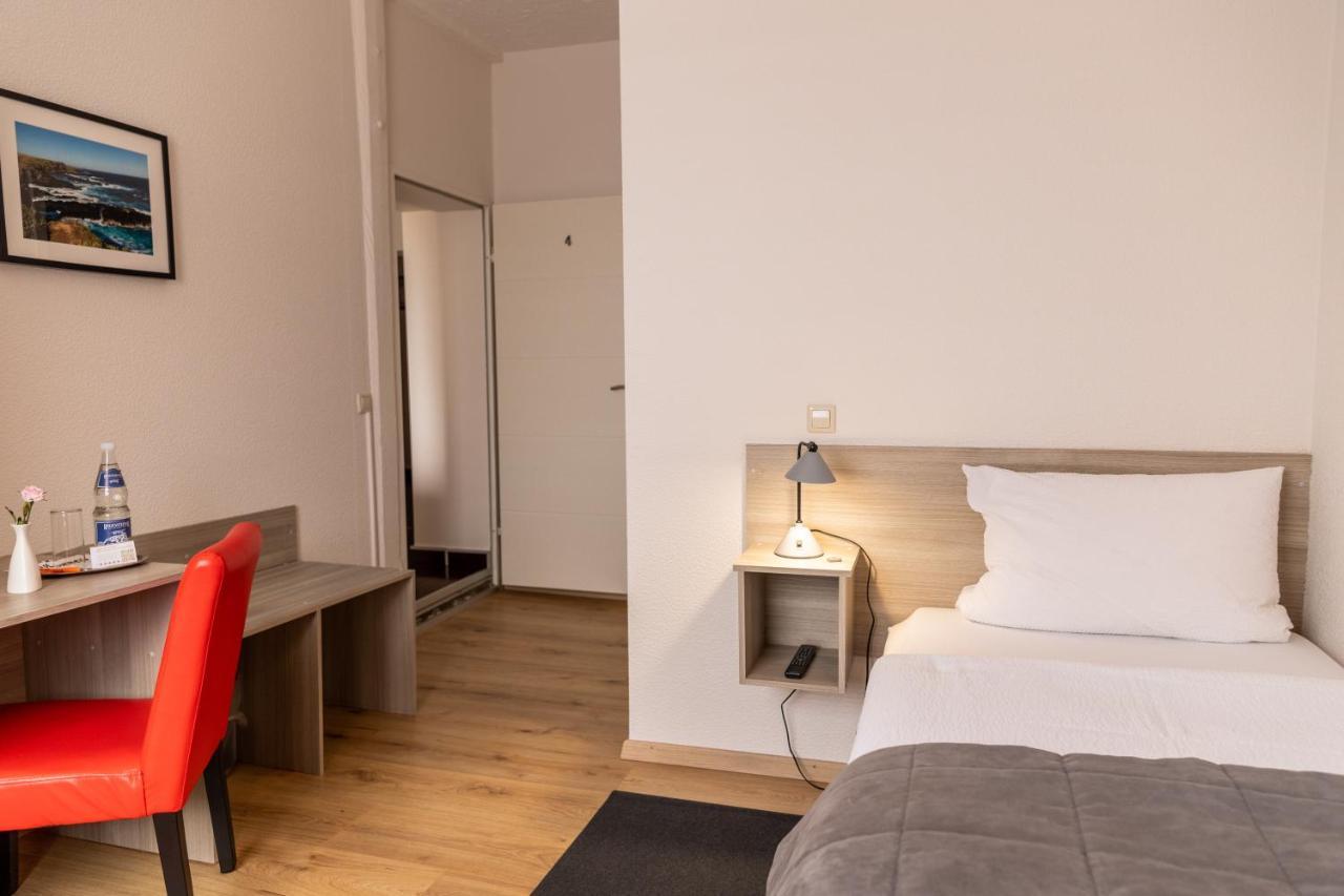 Hotel Zur Post Ochsendorf Königslutter am Elm Buitenkant foto