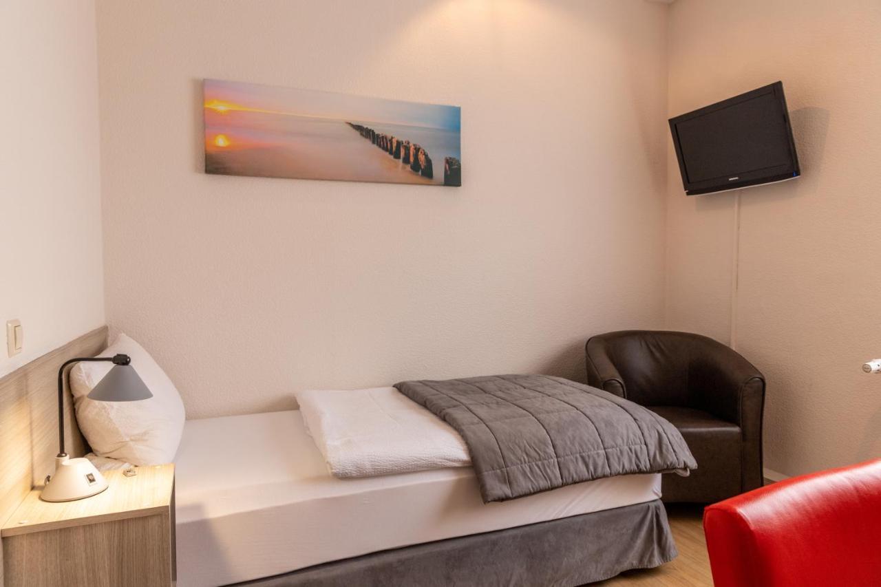 Hotel Zur Post Ochsendorf Königslutter am Elm Buitenkant foto