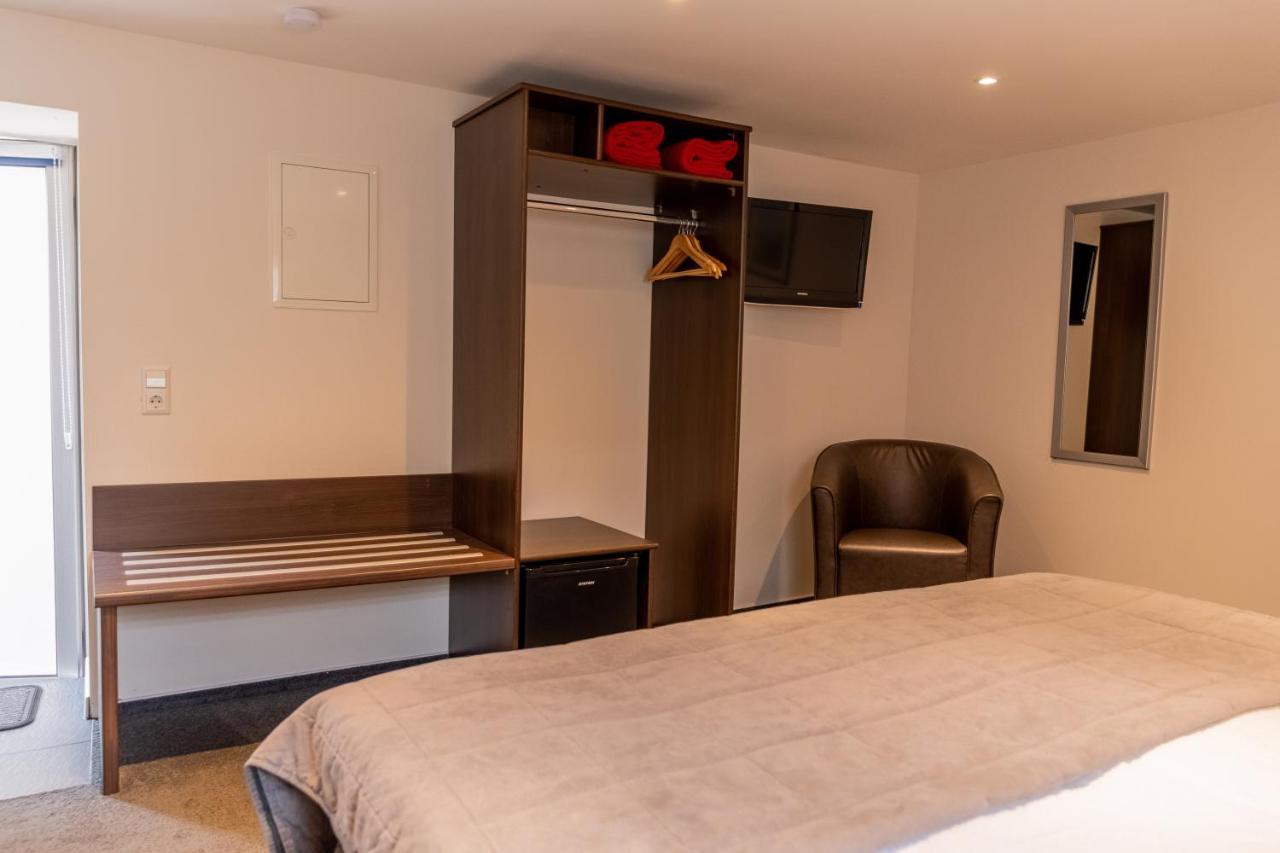 Hotel Zur Post Ochsendorf Königslutter am Elm Buitenkant foto